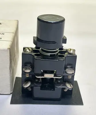 New | in-Stock SYLVANIA A100-44061A Miscellaneous Equipment (Electrical & Power) Ohio US | Surplus Asset Holdings #1209852