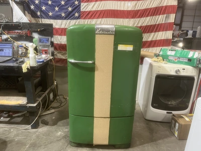 Used KELVINATOR VINTAGE Refrigerators Michigan US | Miedema Asset Management Group #1322230