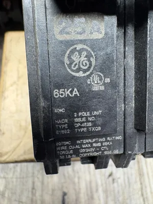 Used GENERAL ELECTRIC TXQB2125 Circuit Breakers South Carolina US | ESS Industrial Equipment Sales #1251366
