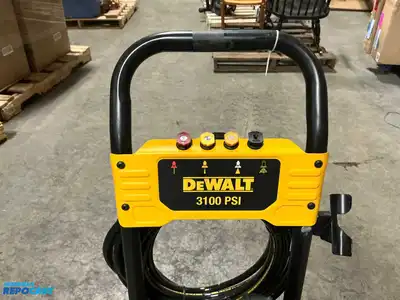 DeWalt 3100 PSI Model DXPW61336 Pressure Washer with Honda GCV170 Motor