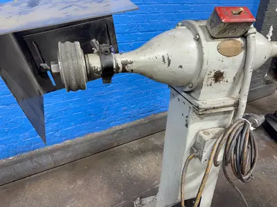 Used UNITED STATES ELECTRICAL TOOL NO. 84 Polishing Machinery including Buffers Ohio US | HGR 24 #1150434