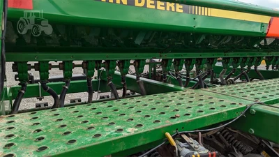 USED JOHN DEERE 750