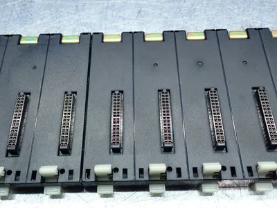 USED OMRON C200HWBC101V1