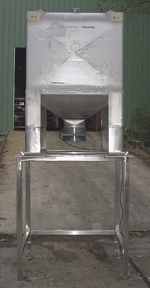 Used MUELLER 300 GALLON LIQUID TOTE 300 GALLON TOTE Hoppers New Jersey US | Champion Trading Corporation #423727