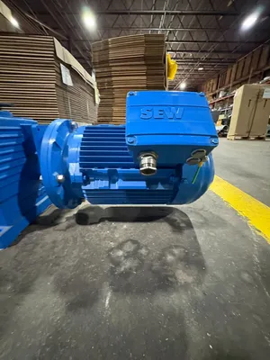 SEW-EURODRIVE DRN132M4/FF/TF Motors | ESS Industrial Equipment Sales (2)