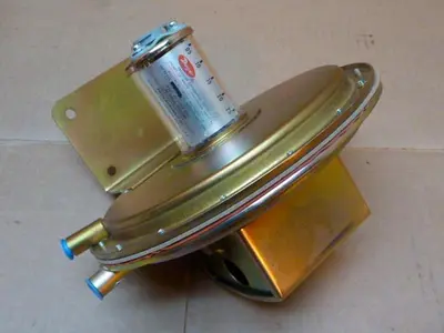 USED DWYER 1638