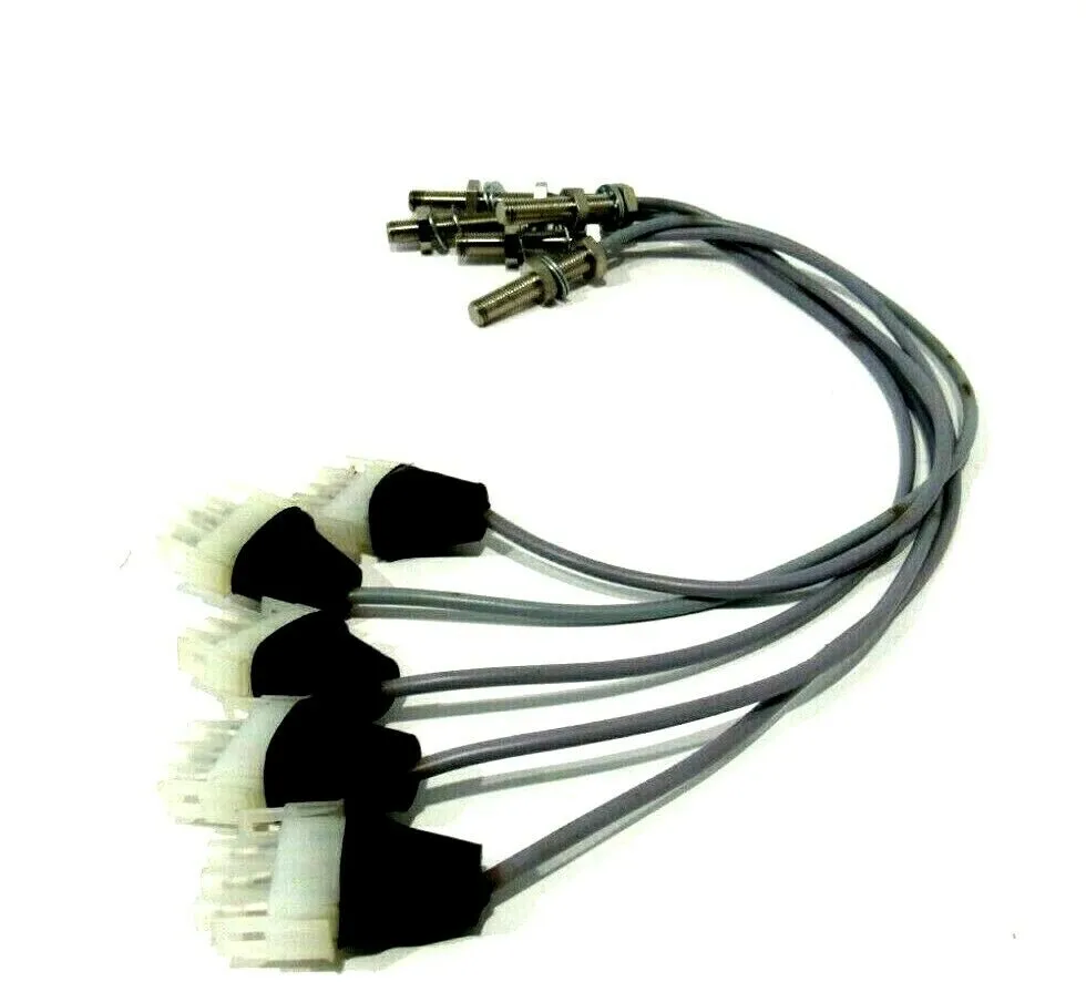 LOT OF 5 NEW HENGSTLER 0500061S PROXIMITY SWITCHES
