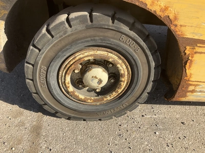Used YALE GLP040 Internal Combustion Forklifts: Pneumatic Tire Michigan US | Miedema Asset Management Group #1579382