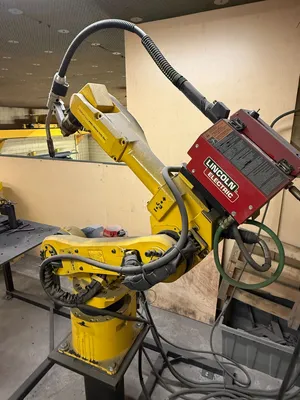 2006 FANUC ARC MATE 100IBE Robotic Welders | ListingHippo (18)