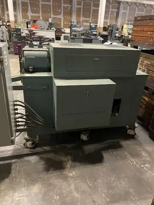 USED 2004 SHUSTER 24SFT