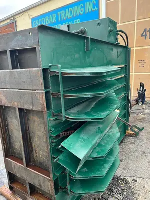 USED 2010 WASTEQUIP 6030HD