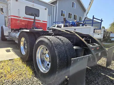 USED 2012 PETERBILT 388