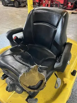Used HYSTER E65XN-40 4-Wheel Sit down Electric Counterbalance Forklifts Illinois US | Somerset Equipment Sales #1546229