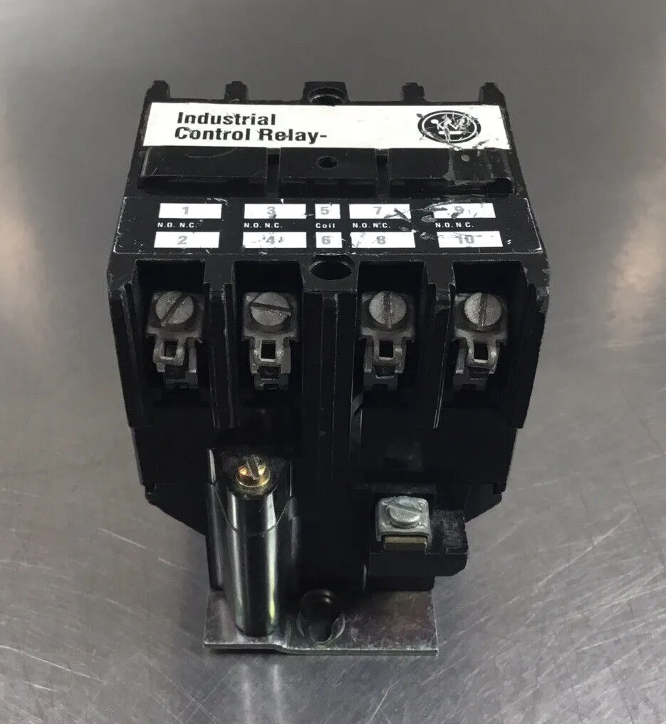 Westinghouse Industrial Control Relay 766A023G01 AR4A 600 Volts 10 Amps 4E-3