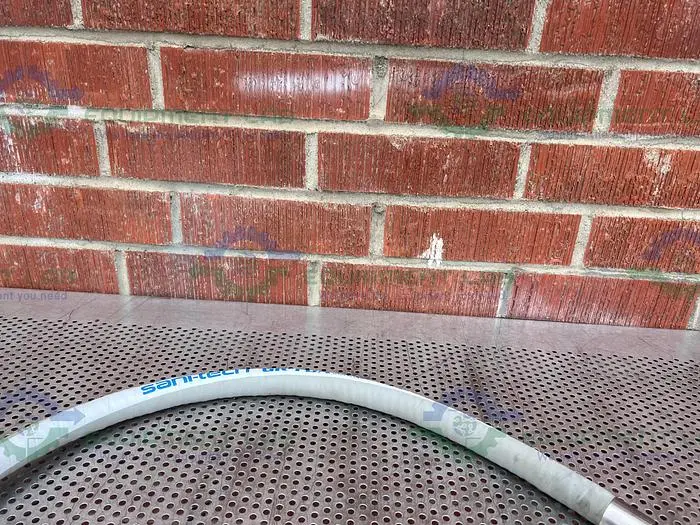 Used SANI TECH 35" GR-FDA HOSE W/ SWAGELOK QUICK CONNECT STAINLESS STEEL FITTING Hoses | Equipment Lab #486881