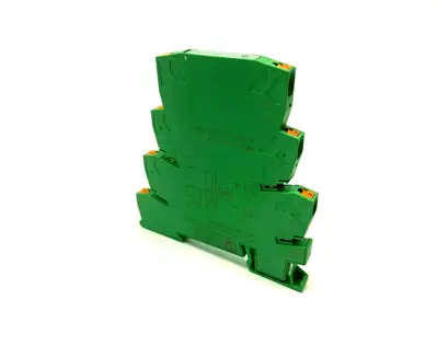 PLC-OPT-5DC/24DC/100KHZ | Phoenix Contact  Solid State Relay Module 2902969 - Used