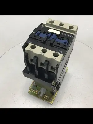 USED TELEMECANIQUE LP1D4011