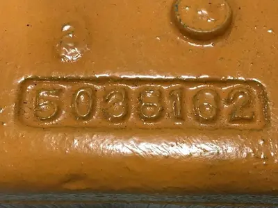 USED CINCINNATI MILACRON 5038162