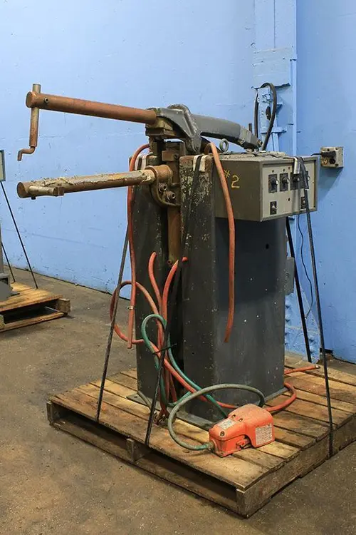 Used KVAL _UNKNOWN_ Spot Welders New York US | Federal Equipment #205108