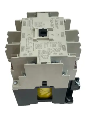 NEW MITSUBSHI ELECTRIC SD-T80 DC24V 2A2B MAGNETIC CONTACTOR SDT80