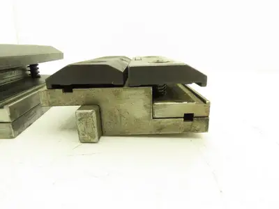 Brake Press Tool Holder Clamp With Two Holders 1/2" Tang Lot of 2
