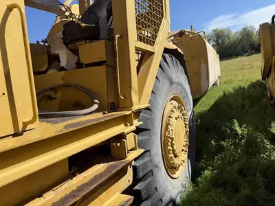 USED 1974 CATERPILLAR 621