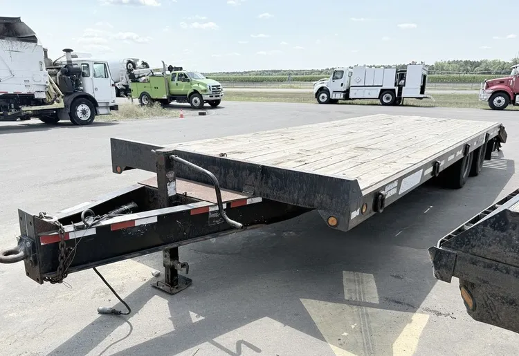 Used 2006 BIG TEX 24 FOOT TRAILER Flatbed Trailers Minnesota US | Carco Truck & Equipment #1513891