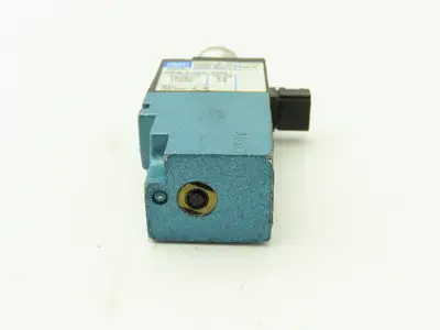 MAC DPB-DJAP-4DG1 Pneumatic Solenoid Valve 120V