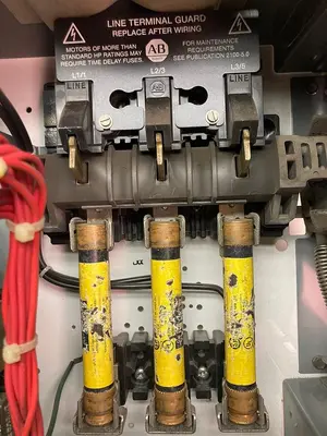 USED ALLEN-BRADLEY YUNGRNC73/1AM