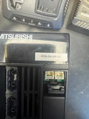 USED MITSUBISHI MDS-DH-SP-40