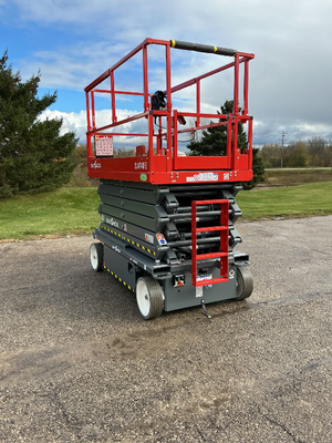 New | in-Stock 2027 Skyjack SJ4740E Scissor Lifters Wisconsin US | Stack Equipment #1550332