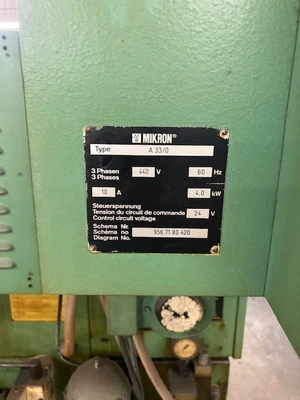 USED MIKRON A-33