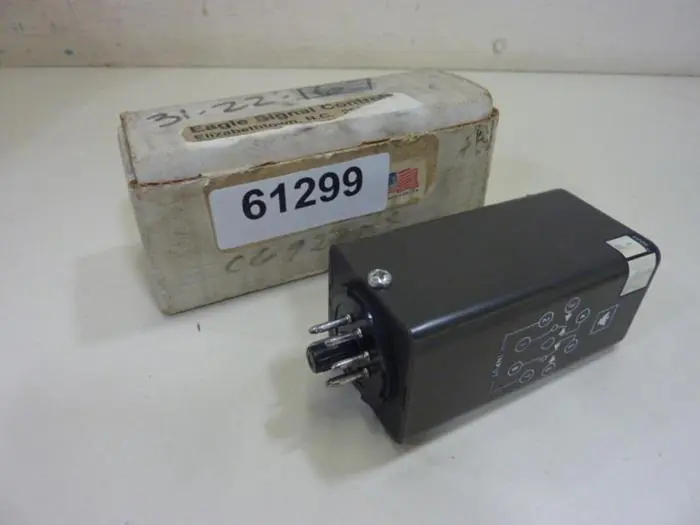 Used EAGLE SIGNAL CG914A3 Relays & Switches Michigan US | Ideal Machinery #705811