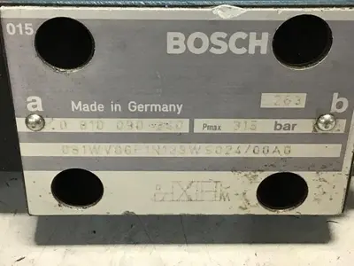 USED BOSCH 0 810 090 240