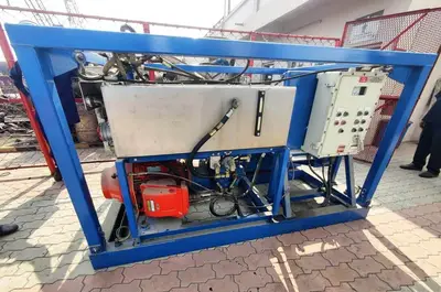 (2) NOV/Brandt HS-3400 VSD decanter centrifuge skids, 316SS.