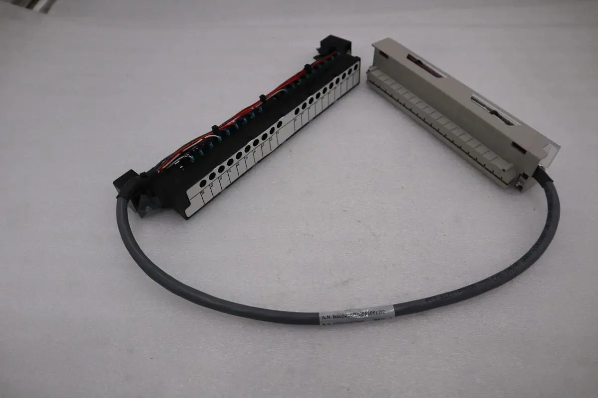 NEW NO BOX SCHNEIDER ELECTRIC 805016AI54302 CABLE ASSEMBLY STOCK G763