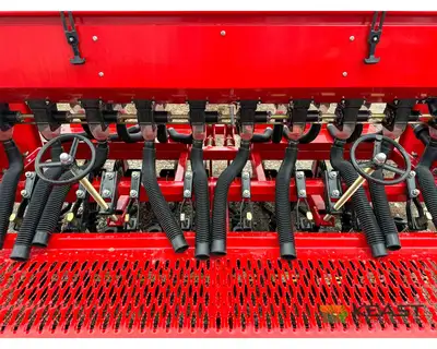 Used TAR RIVER _UNKNOWN_ No-Till Drills Iowa US | Keast Enterprises #1360481