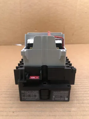 Allen-Bradley 194R-NJ030P3 Ser. B 30A 3 Pole Fusible Disconnect Switch 600VAC