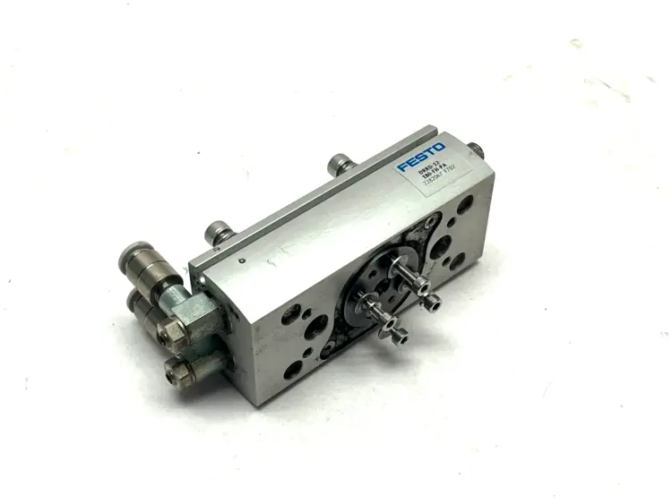 Used Festo Rotary Actuator 2282067 Rotary Actuators Michigan US | Maverick Industrial Sales #1389138