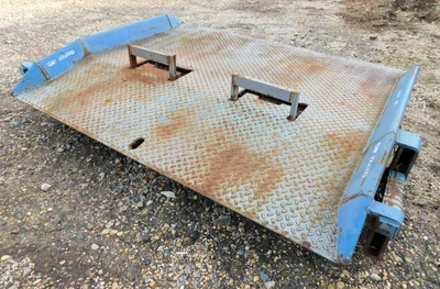 USED BLUFF MFG. 22 R7260L
