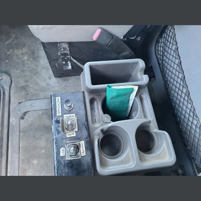 USED 2000 STERLING L7501