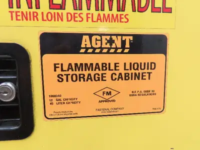 Used AGENT _UNKNOWN_ Biological Safety Cabinets Indiana US | Arrow Industrial #1367471