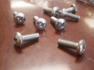 Pan Head Phillip Bolt (54 pieces) 1/4"-20 X 3/4" Zinc - Coarse Thread