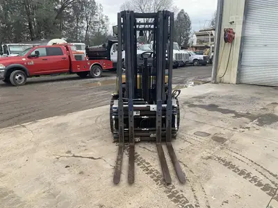 Used 2018 CATERPILLAR GP30N Internal Combustion Forklifts: Pneumatic Tire California US | Mittry Construction #1363440