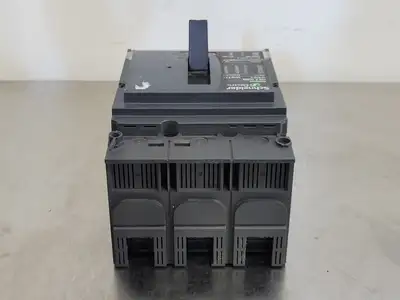 Used SCHNEIDER ELECTRIC NSX100-160-250 Switchgears British Columbia CA | Lenmark #241736