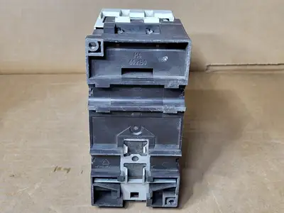 USED SIEMENS 3RT1046-1A