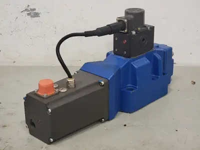 NEW REXROTH 4WRDE 16 V125L-5X/6L24K9/M