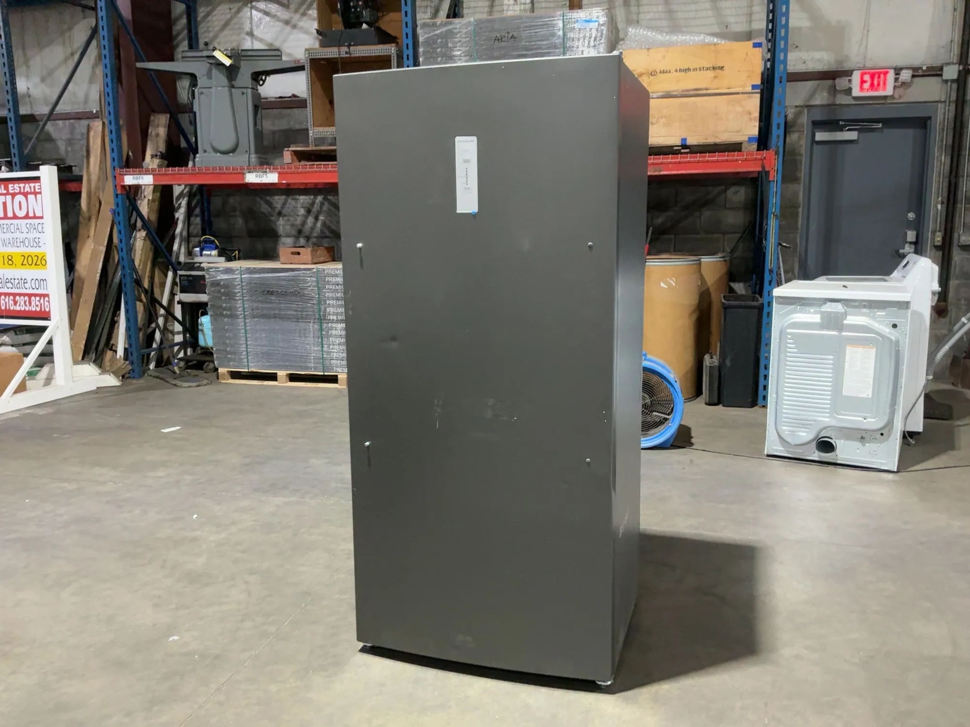 Used FRIGIDAIRE FFUE2024ANG Freezers Michigan US | Miedema Asset Management Group #1320880
