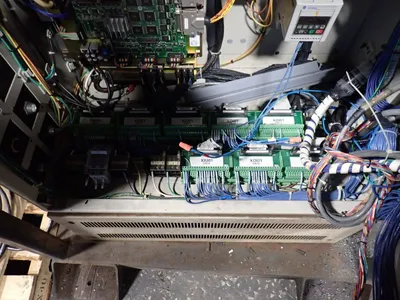 USED 2001 MOTOMAN UP20