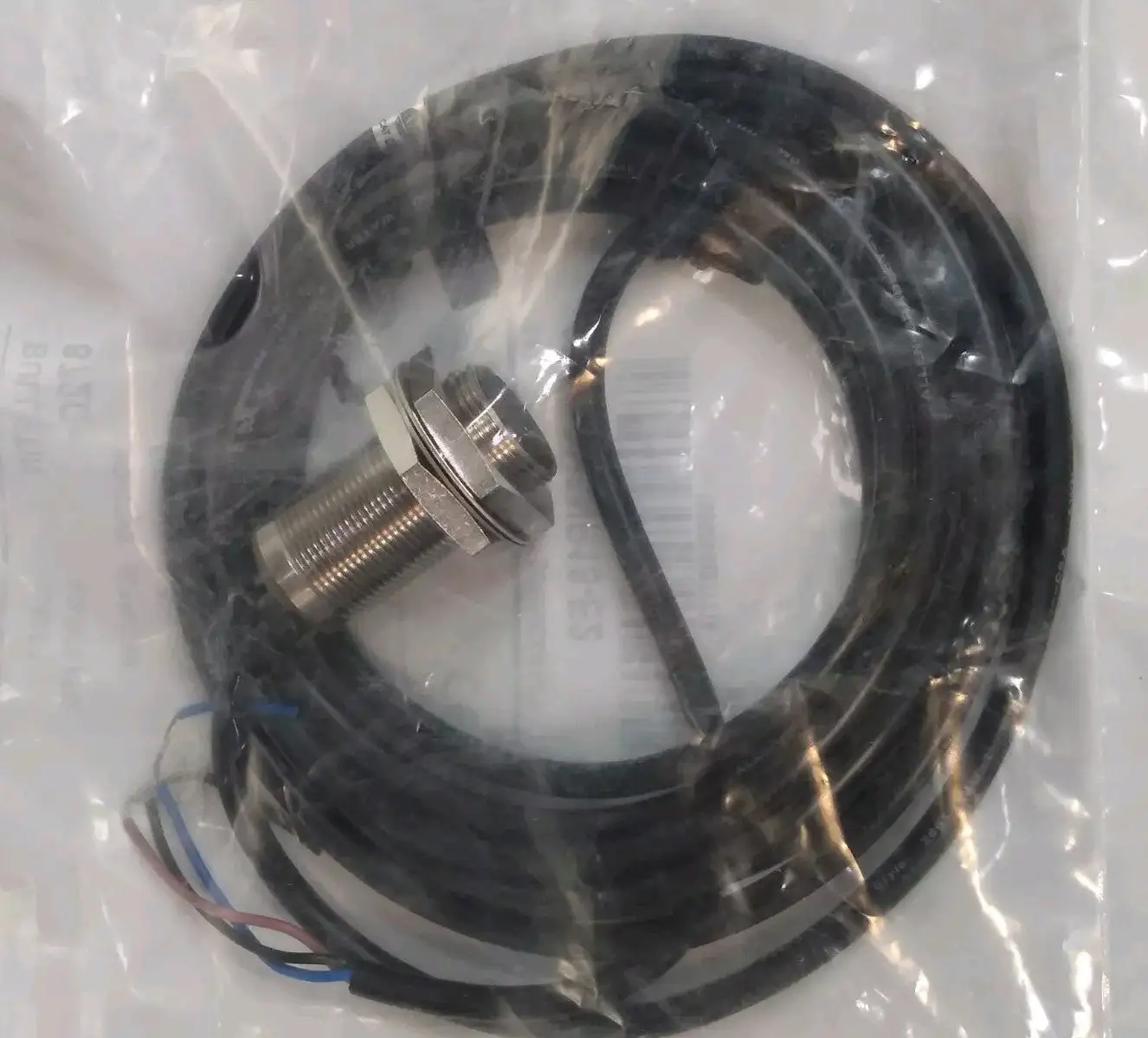 Allen Bradley 872C-DH5NP18-E2/D sensor proximity switch Loc5E29